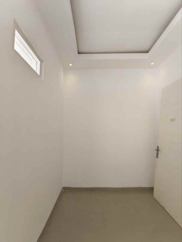 dijual rumah green semanggi wonorejo