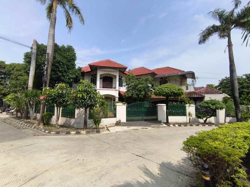 dijual rumah griya bintara indah blok