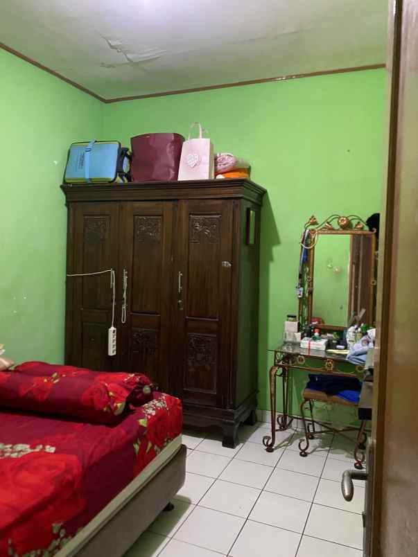 dijual rumah griya hintara indah