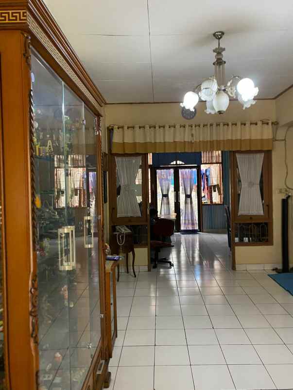 dijual rumah griya hintara indah