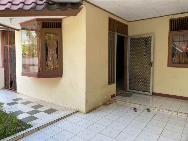 dijual rumah griya hintara indah