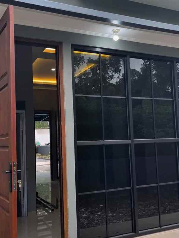 dijual rumah gunung pati