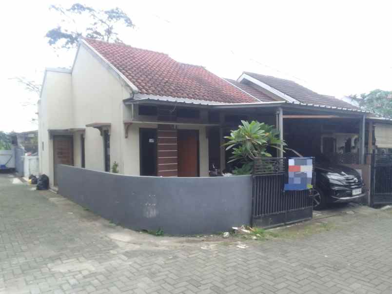 dijual rumah haji gofur