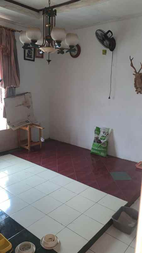 dijual rumah harapan indah