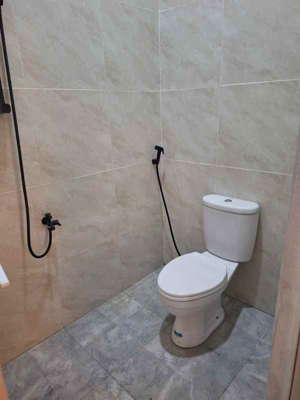 dijual rumah irigasi danita