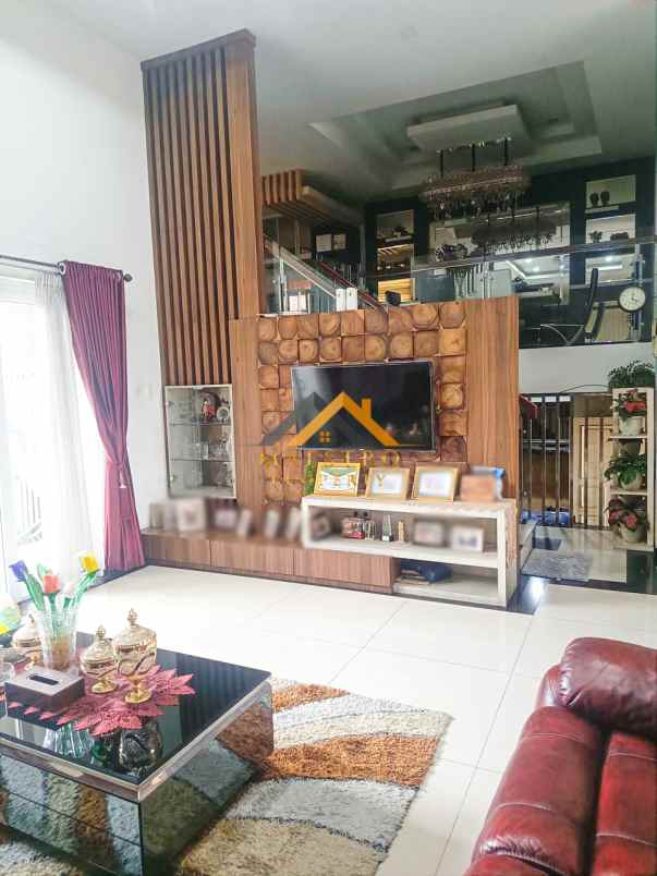 dijual rumah jalan bunga tanjung xi medan selayang