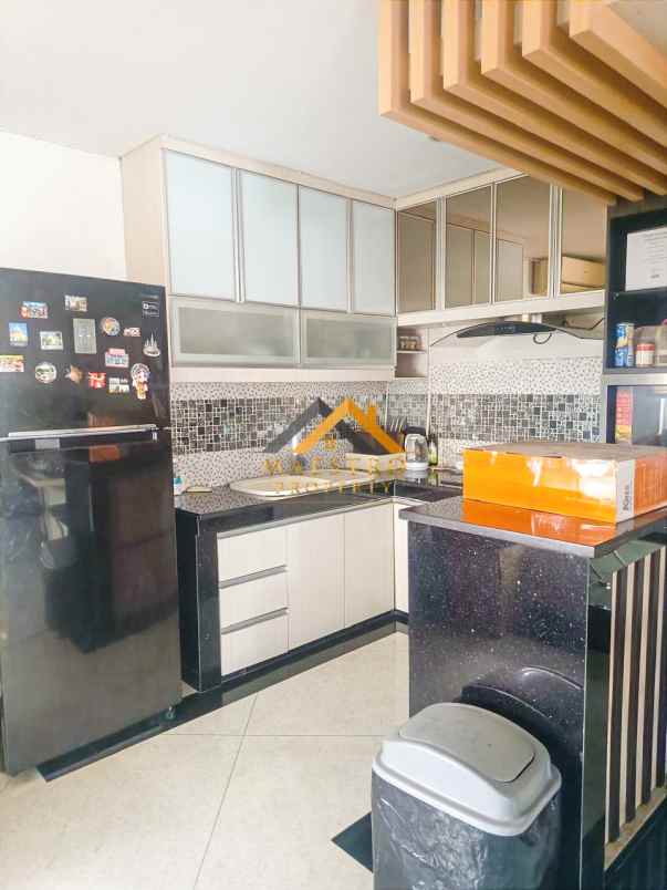 dijual rumah jalan bunga tanjung xi medan selayang