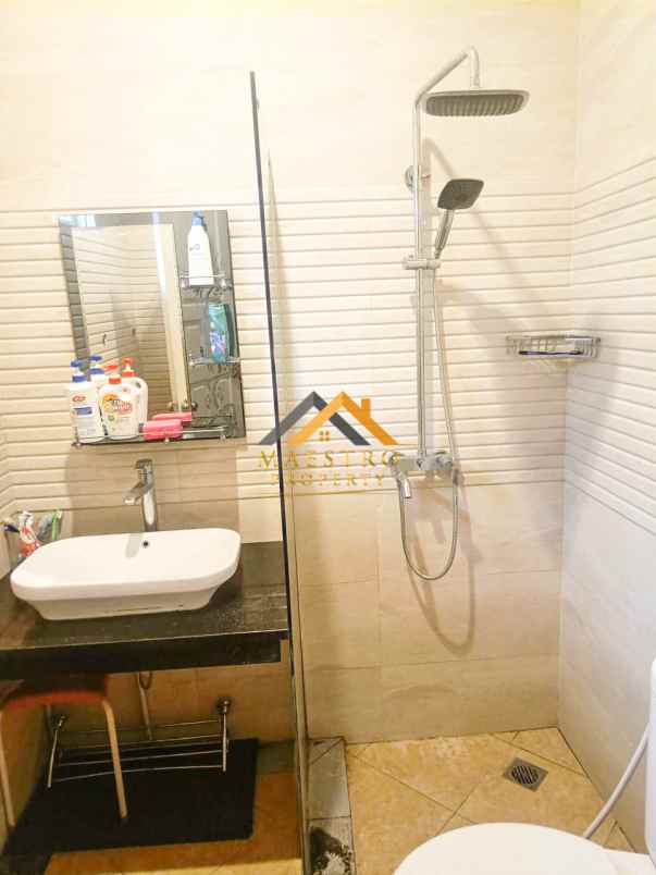 dijual rumah jalan bunga tanjung xi medan selayang