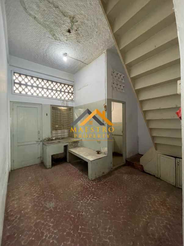 dijual rumah jalan harimau madong lubis