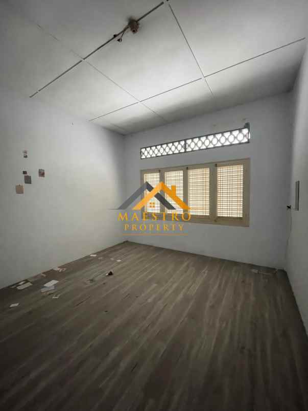 dijual rumah jalan harimau madong lubis