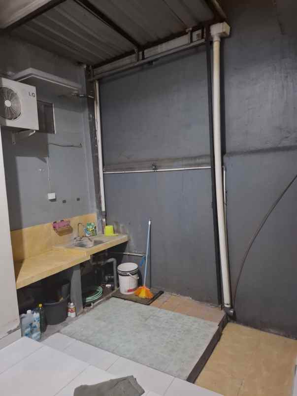 dijual rumah jalan himalaya buluh indah