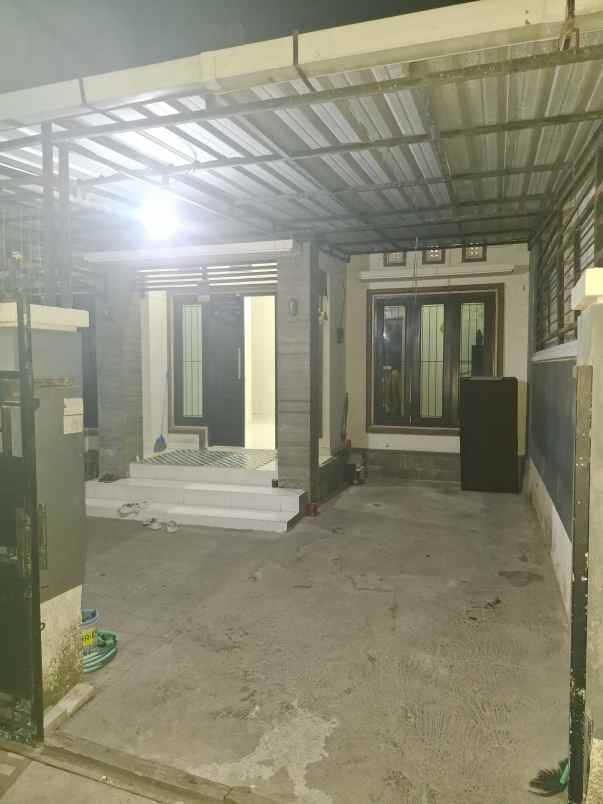 dijual rumah jalan himalaya buluh indah