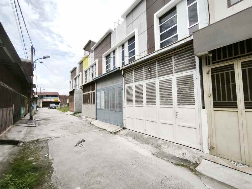 dijual rumah jalan kolonel yos sudarso