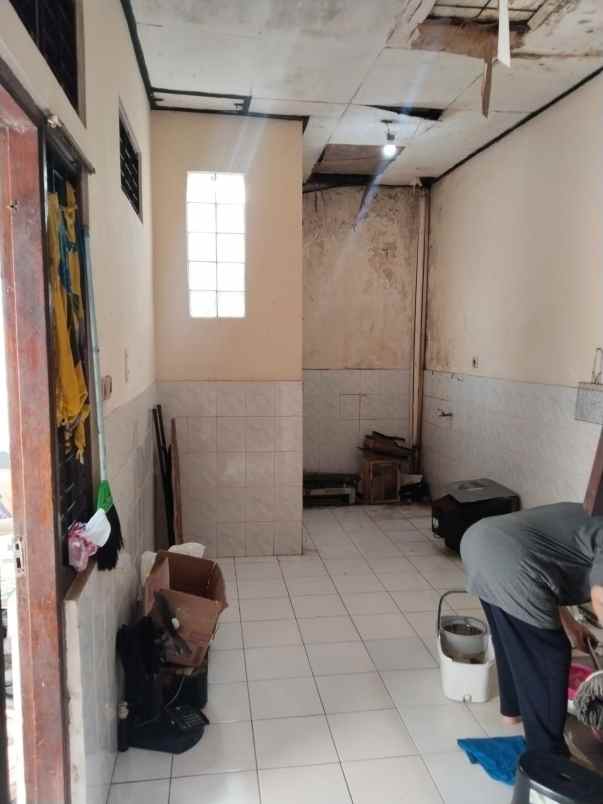 dijual rumah jalan nangka utara