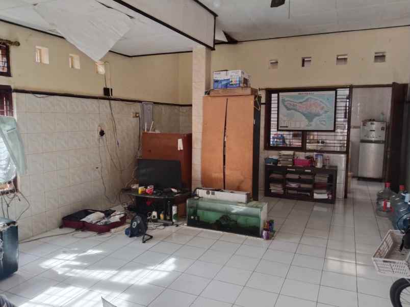 dijual rumah jalan nangka utara