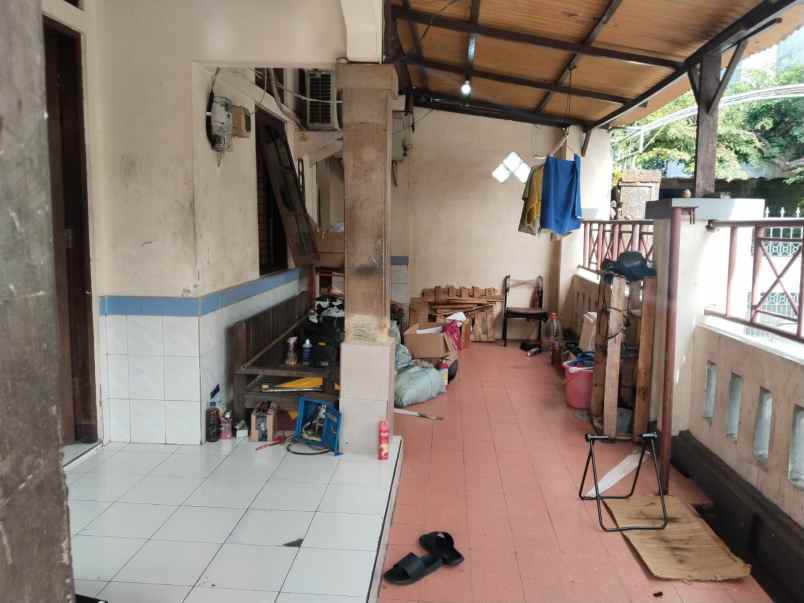 dijual rumah jalan nangka utara