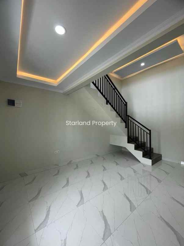 dijual rumah jalan raya ciputat