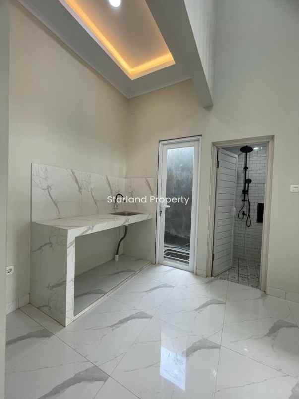 dijual rumah jalan raya ciputat