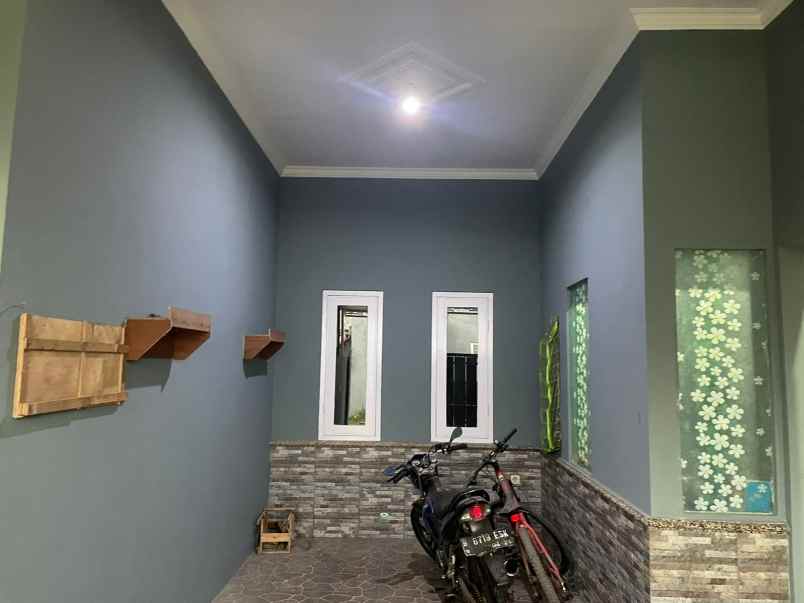 dijual rumah jalan saptoraya boro