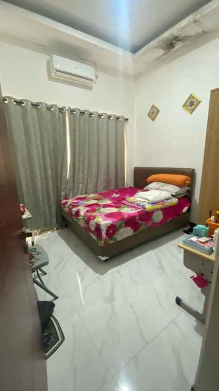 dijual rumah jambangan