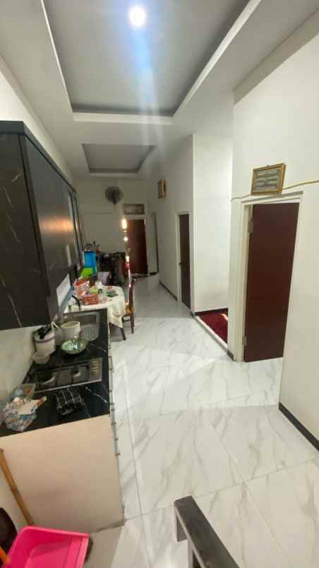dijual rumah jambangan