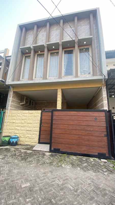 dijual rumah jambangan