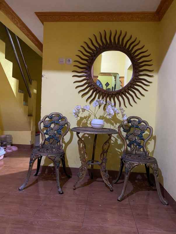 dijual rumah janur asri