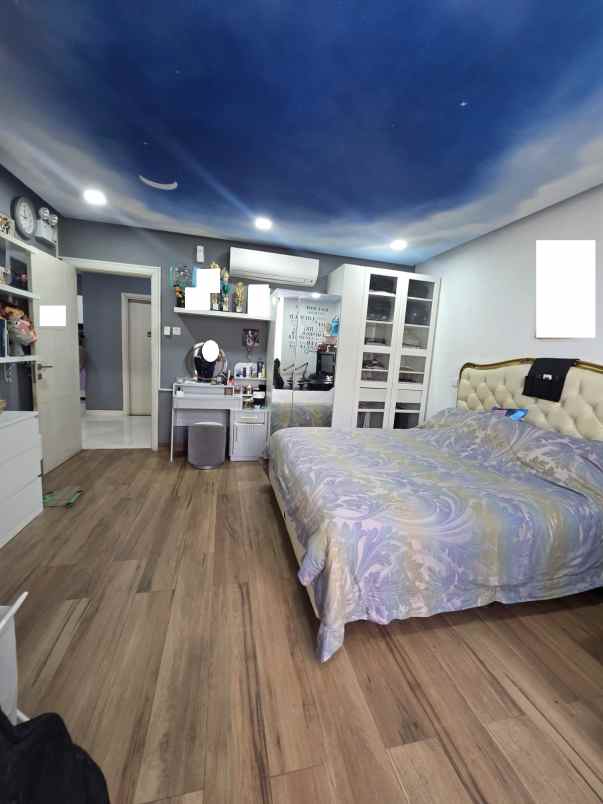 dijual rumah janur elok kelapa gading