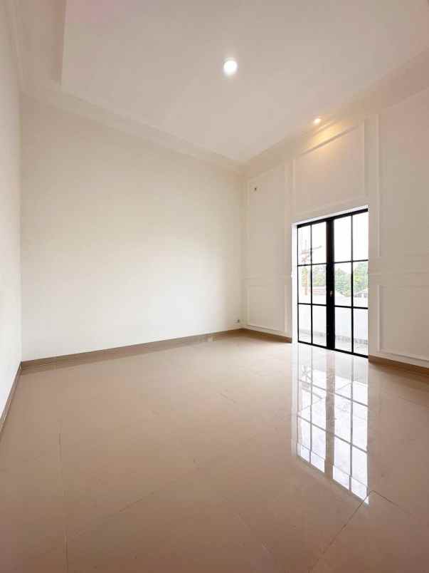 dijual rumah jatikramat