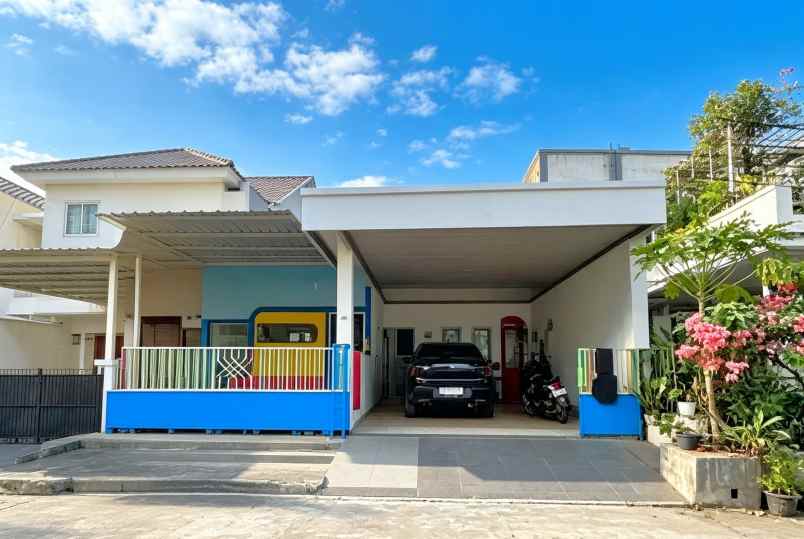 dijual rumah jatinegara