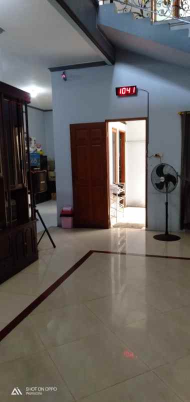 dijual rumah jemursari