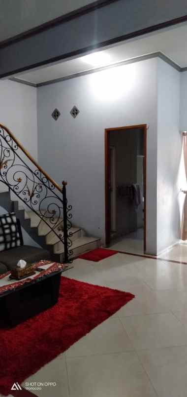dijual rumah jemursari