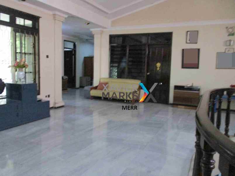 dijual rumah jl argopuro