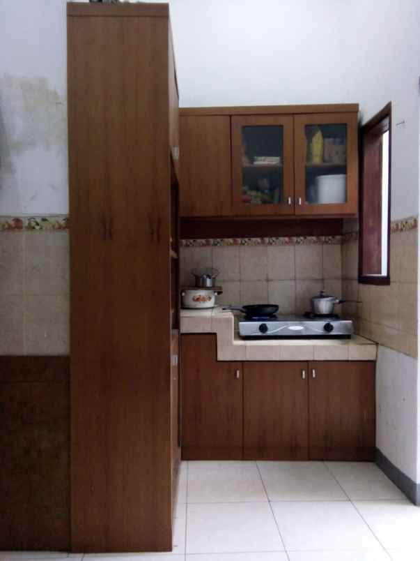 dijual rumah jl bobojong