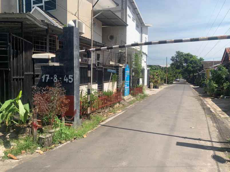 dijual rumah jl candi penataran