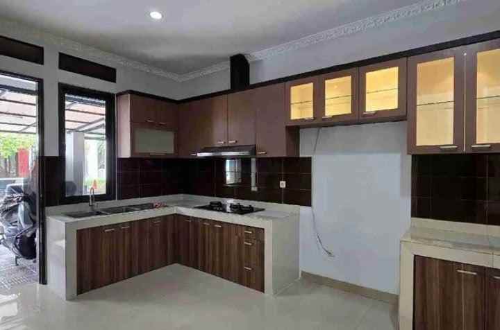 dijual rumah jl cipinang muara duren
