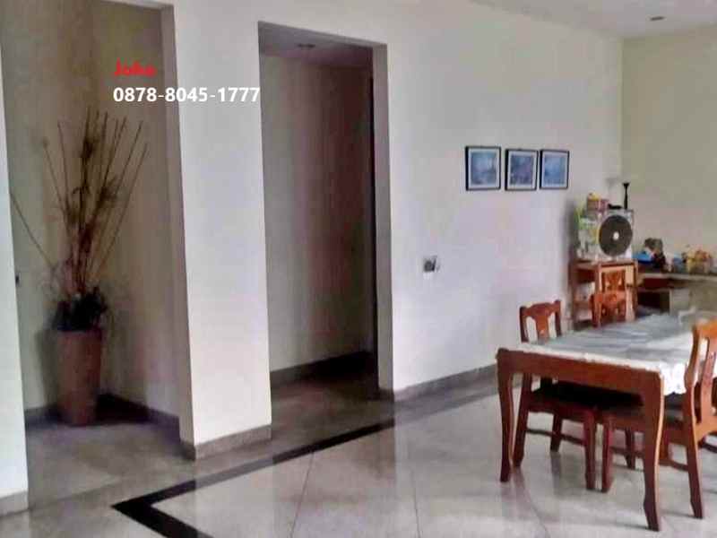 dijual rumah jl hang jebat