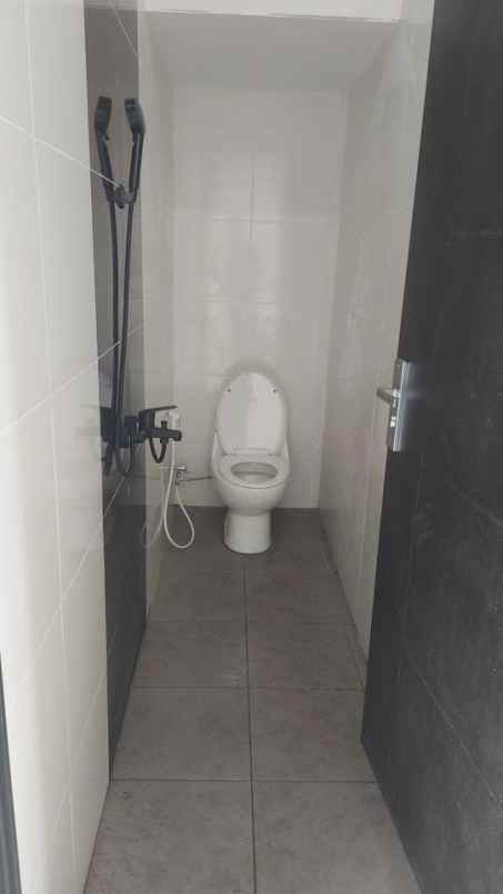 dijual rumah jl kol masturi cimahi