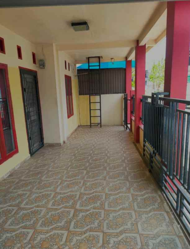 dijual rumah jl kuansing