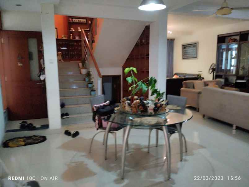 dijual rumah jl mampang prapatan