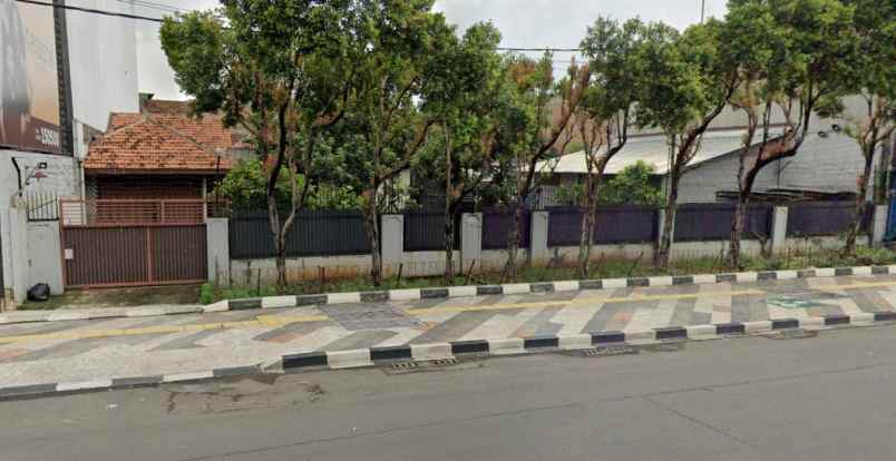 dijual rumah jl margonda raya