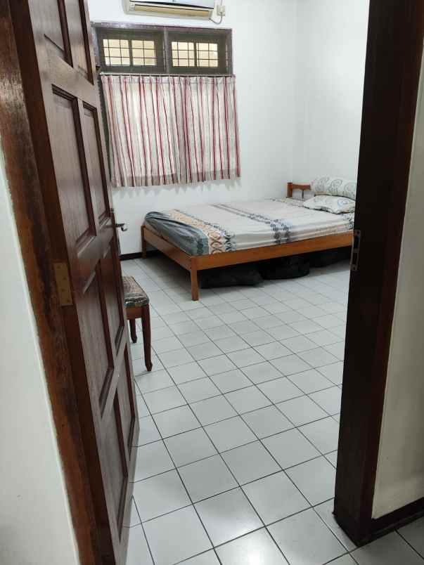 dijual rumah jl margonda raya