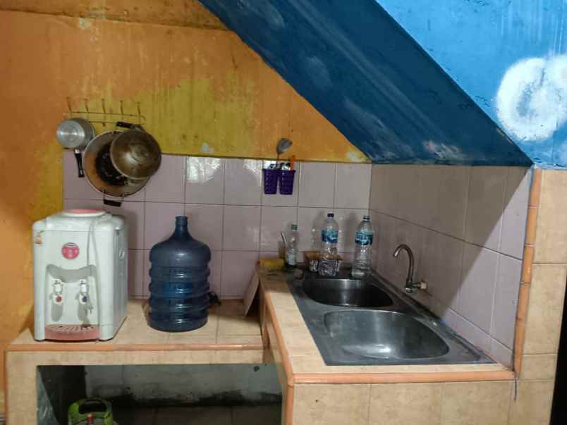 dijual rumah jl melati indah