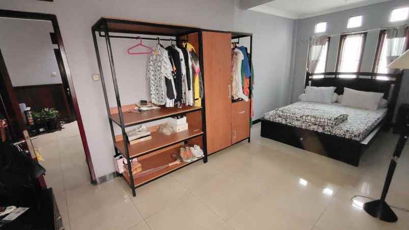 dijual rumah jl nusantara cimahi