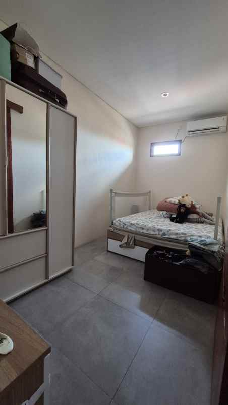 dijual rumah jl pamulang raya