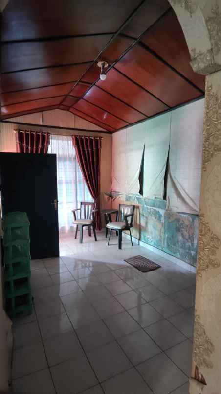 dijual rumah jl rajawali sakti