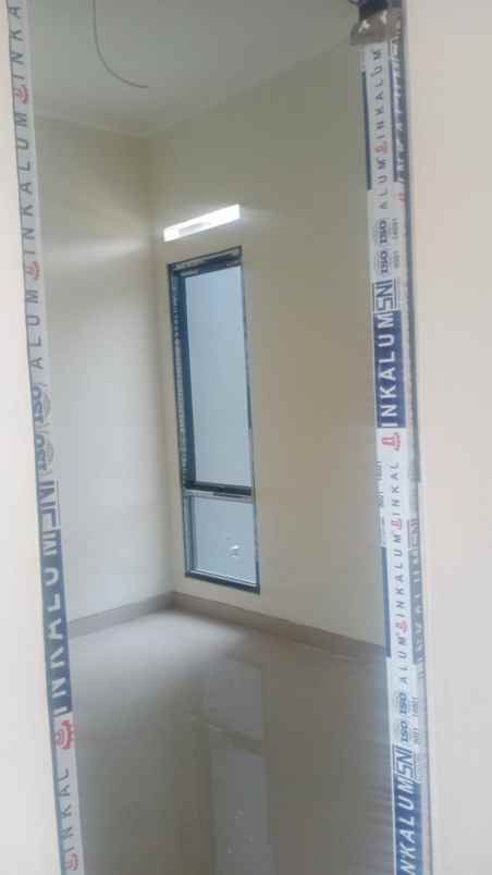 dijual rumah jl raya letjen suprapto