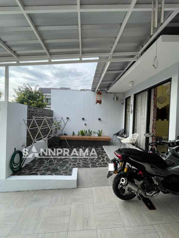 dijual rumah jl raya parung bogor
