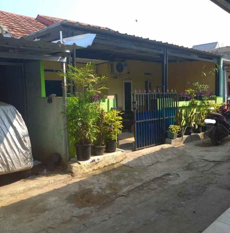 dijual rumah jl raya sepong cisauk
