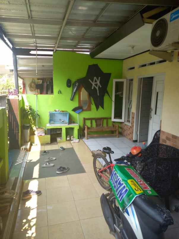 dijual rumah jl raya sepong cisauk